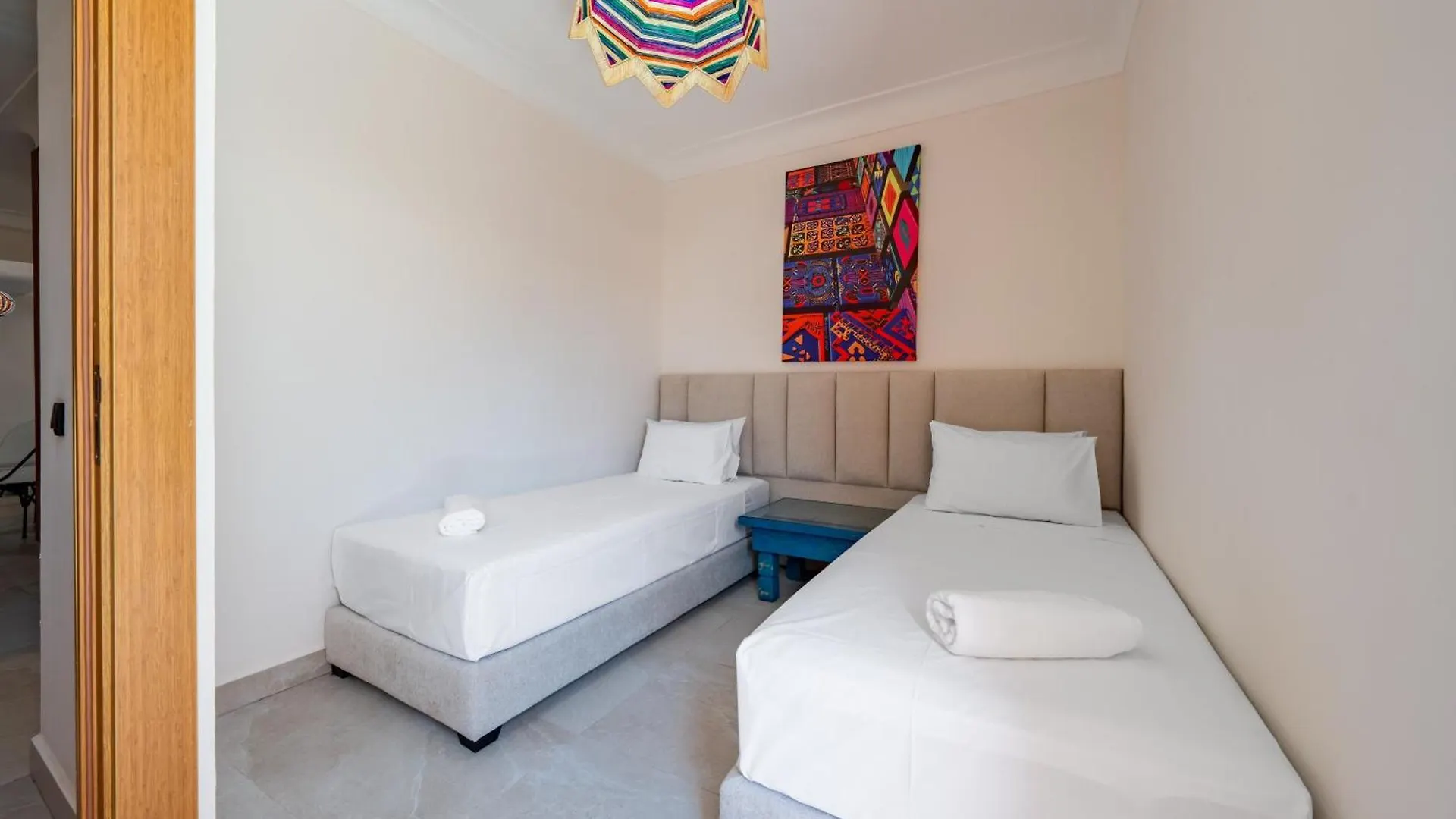 Cityscape Bliss Spacious & Sunny Apartment Marrakesh