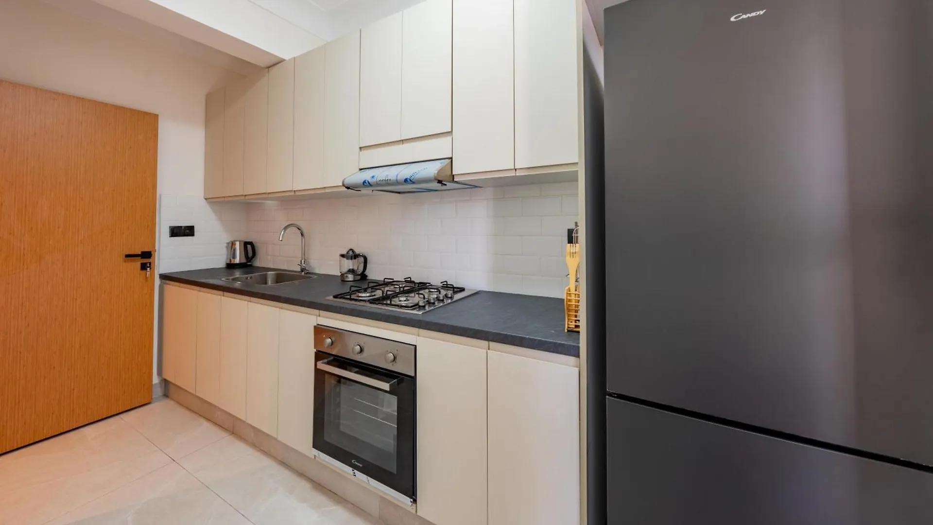 Cityscape Bliss Spacious & Sunny Apartment Marrakesh